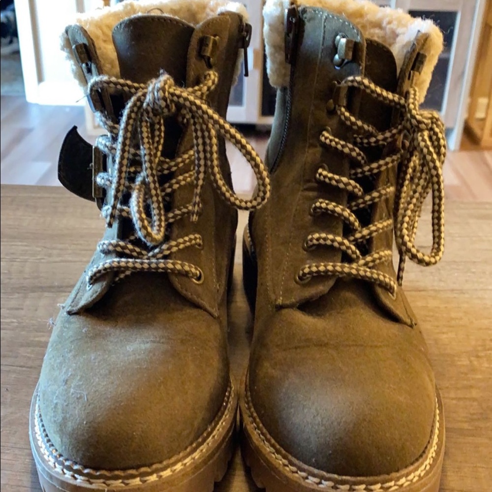 Green Boots